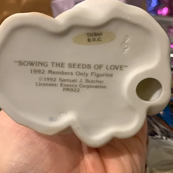 Precious Moments - Picture 4 of 4